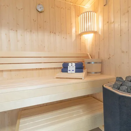 公寓 Herz Von 8 - Mit Sauna Und Balkon, Nur 300m Vom Entfernt