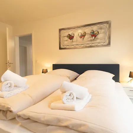 Herz Von 8 - Mit Sauna Und Balkon, Nur 300m Vom Entfernt