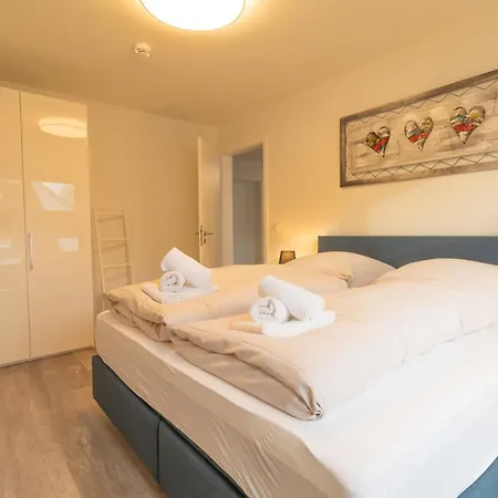 Herz Von 8 - Mit Sauna Und Balkon, Nur 300m Vom Entfernt *