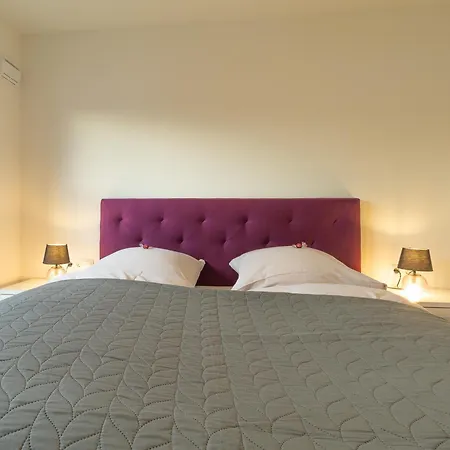 Herz Von 8 Appartement
